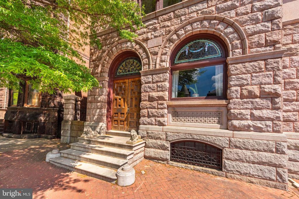 Image 52 of property listing at 1801 EUTAW PL, Baltimore, MD 21217