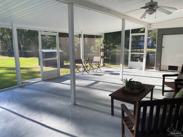 4719 Wildwood Dr, Milton, FL 32570