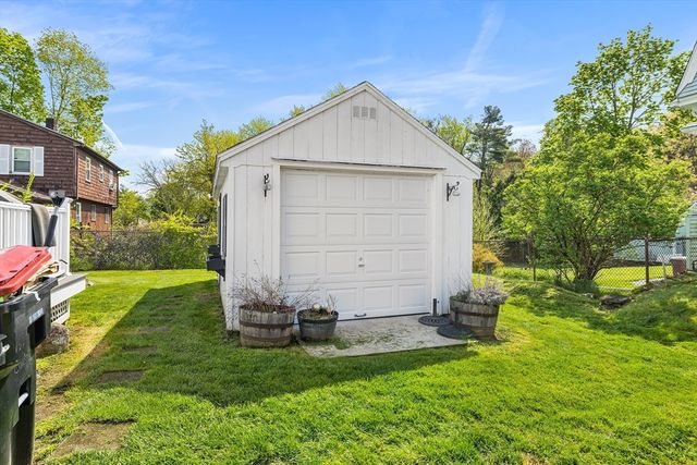 46 Churchill Ave, Brockton, MA 02301