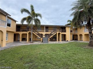 3950 Lora ST 109, Fort Myers, FL 33916