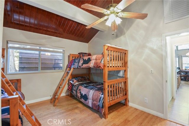 1942 Wilderness Rd, Running Springs, CA 92382