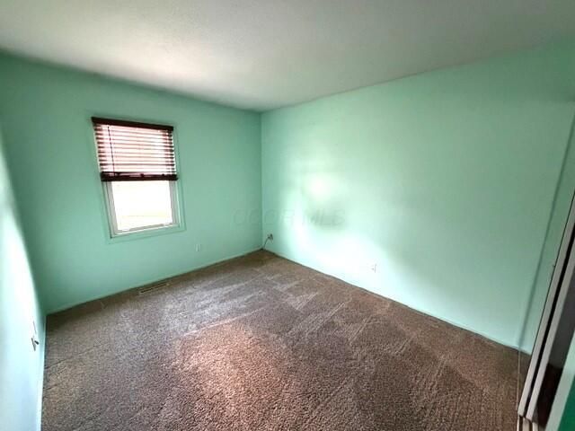 219 Green Meadow Drive, Newark, OH 43055