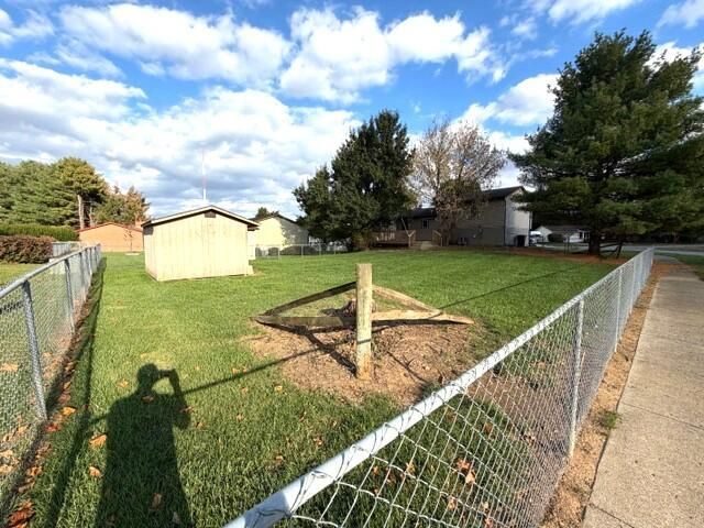 219 Green Meadow Drive, Newark, OH 43055