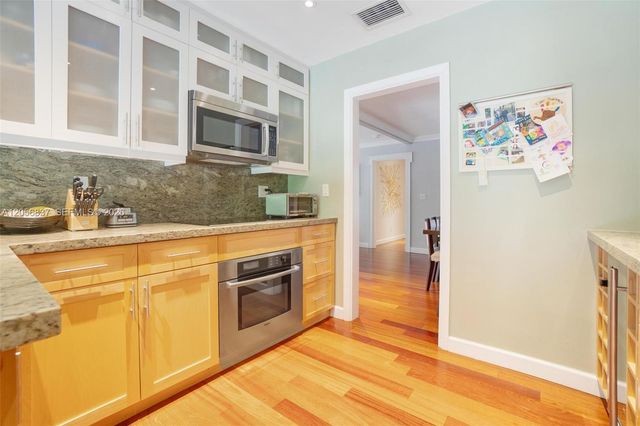 412 Gerona Avenue, Coral Gables, FL 33146