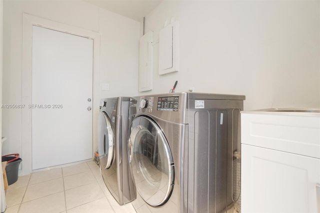 412 Gerona Avenue, Coral Gables, FL 33146