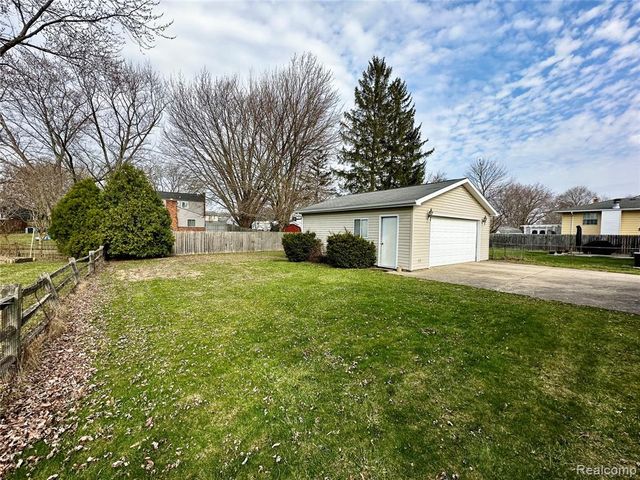 329 Cranbrook Boulevard, Monroe, MI 48162