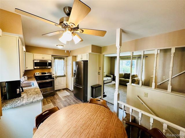 329 Cranbrook Boulevard, Monroe, MI 48162