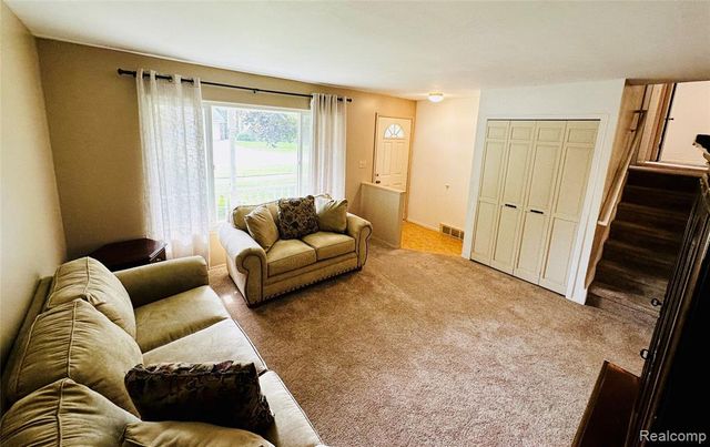 329 Cranbrook Boulevard, Monroe, MI 48162