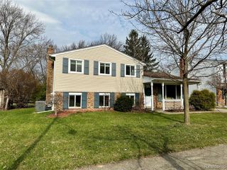 329 Cranbrook Boulevard, Monroe, MI 48162
