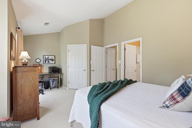 21980 BOX CAR SQ, Sterling, VA 20166