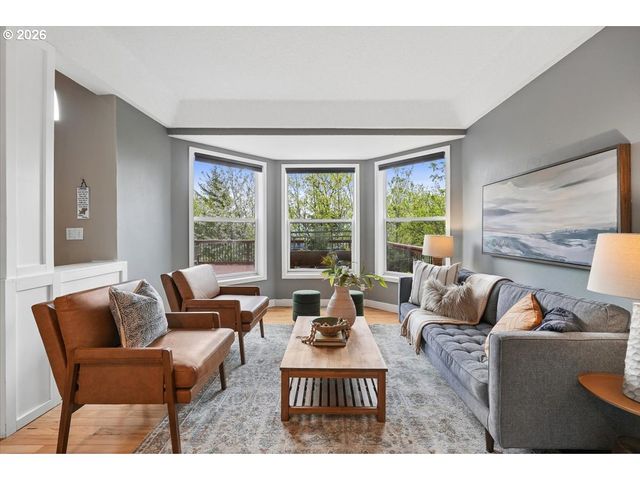 2828 Nw ARIEL Ter, Portland, OR 97210