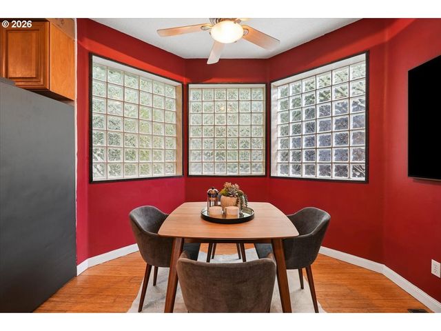 2828 Nw ARIEL Ter, Portland, OR 97210