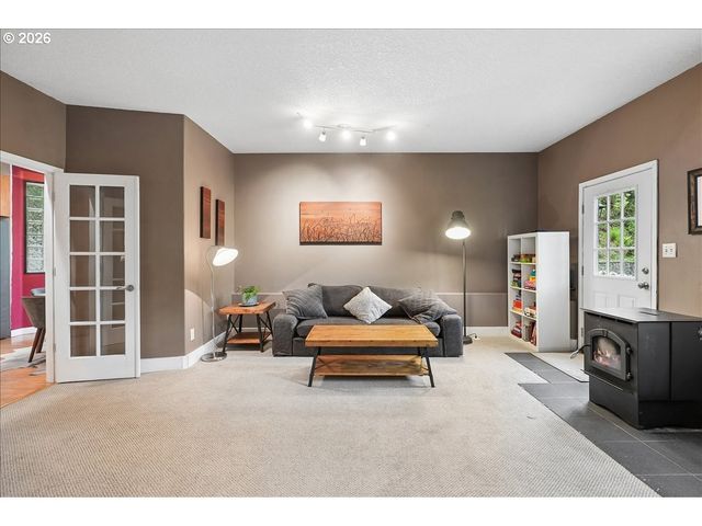 2828 Nw ARIEL Ter, Portland, OR 97210
