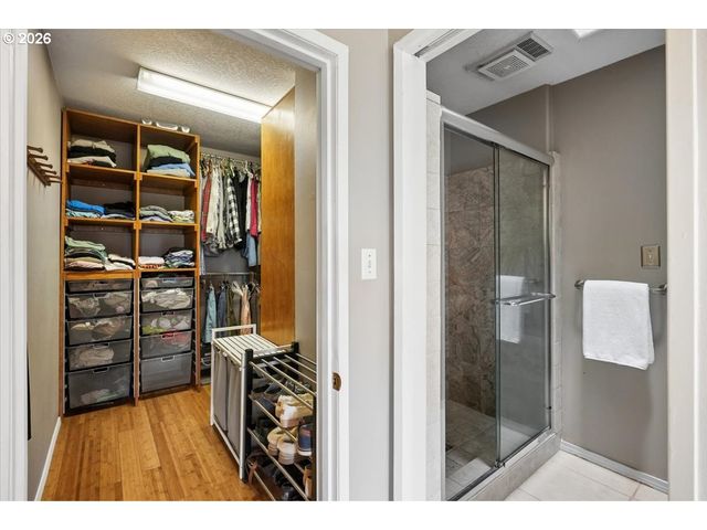 2828 Nw ARIEL Ter, Portland, OR 97210