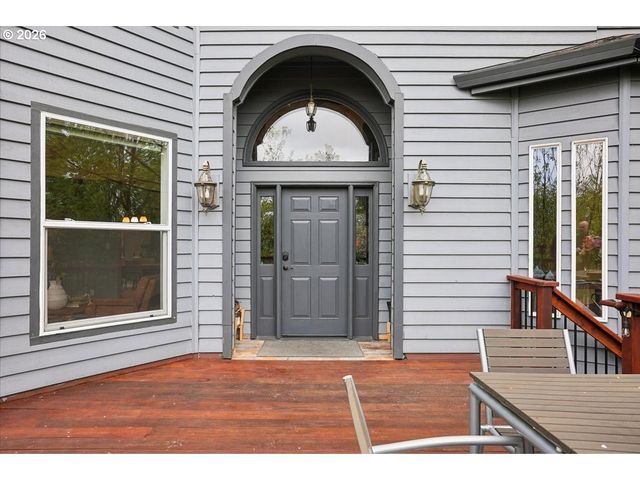 2828 Nw ARIEL Ter, Portland, OR 97210