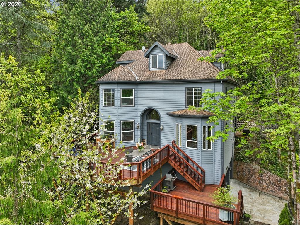 2828 Nw ARIEL Ter, Portland, OR 97210