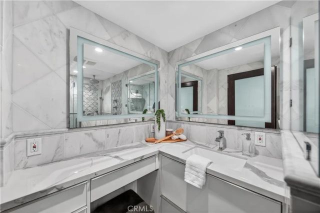 2601 E Ocean 807, Long Beach, CA 90803