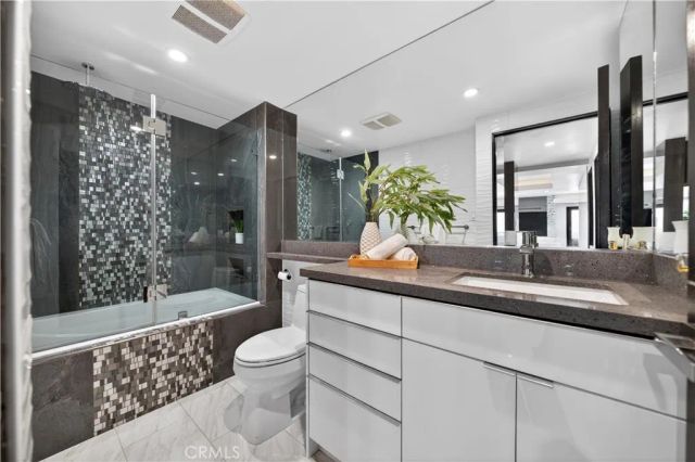 2601 E Ocean 807, Long Beach, CA 90803