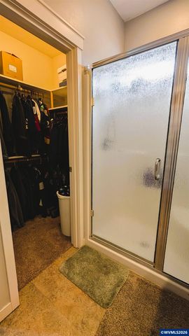 145 NE 71st St, Newport, OR 97365