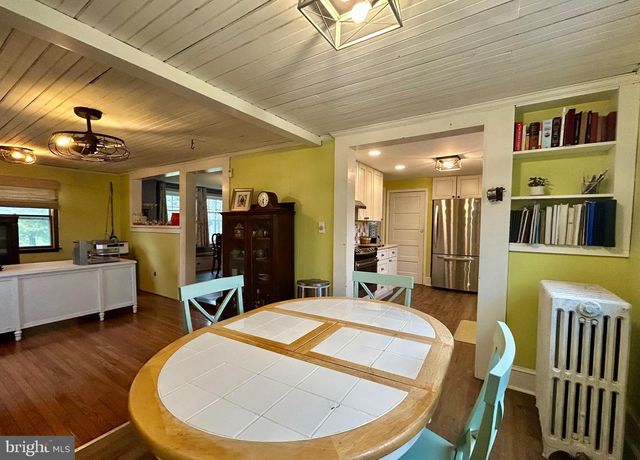 2415 2ND STREET PIKE, Newtown, PA 18940