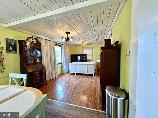 2415 2ND STREET PIKE, Newtown, PA 18940