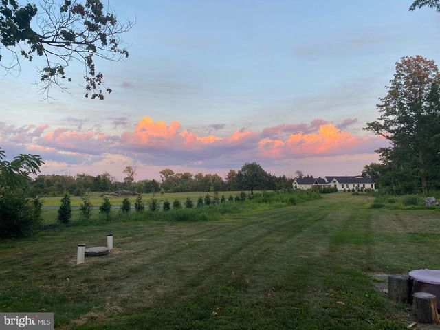 2415 2ND STREET PIKE, Newtown, PA 18940