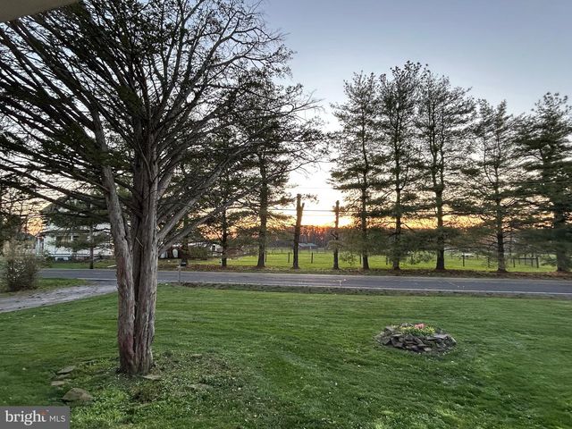 2415 2ND STREET PIKE, Newtown, PA 18940