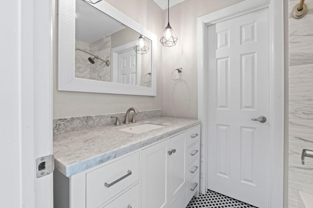 2505 Wilke DR, Austin, TX 78704