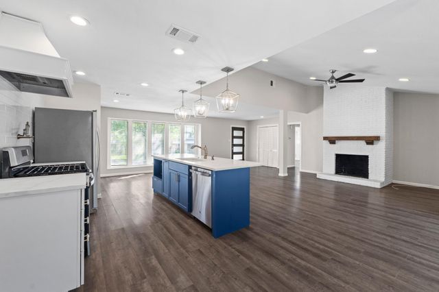2505 Wilke DR, Austin, TX 78704