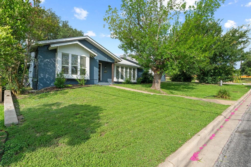 2505 Wilke DR, Austin, TX 78704