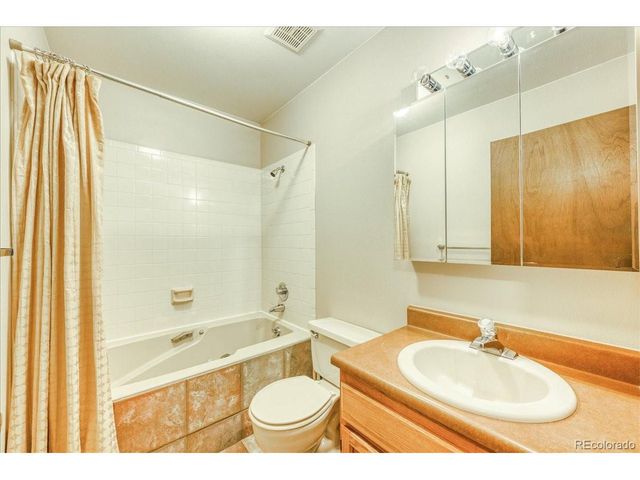 211 Burgundy Cir, Silverthorne, CO 80498