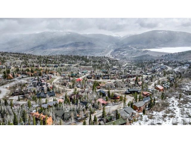 211 Burgundy Cir, Silverthorne, CO 80498