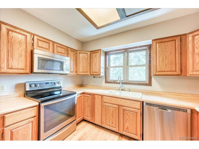 211 Burgundy Cir, Silverthorne, CO 80498