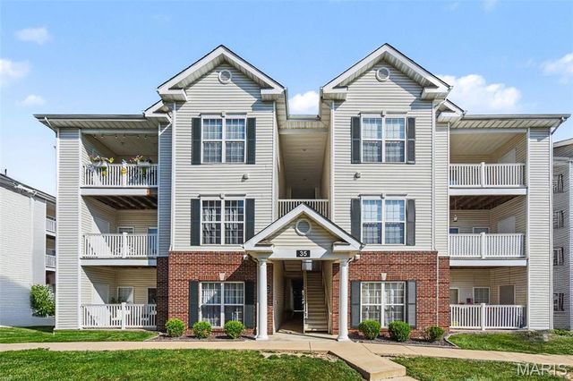 35 Kassebaum Lane 205, St Louis, MO 63129