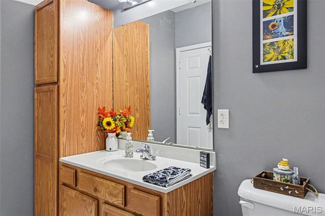 35 Kassebaum Lane 205, St Louis, MO 63129