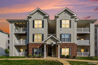 35 Kassebaum Lane 205, St Louis, MO 63129