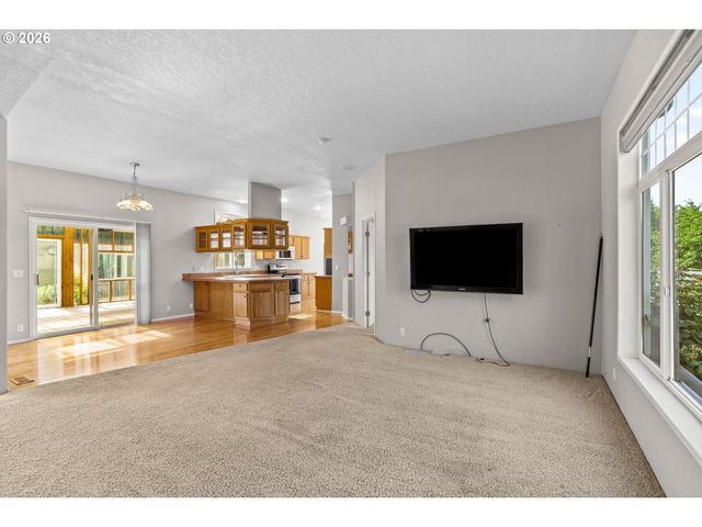 2335 WILBUR Ave, Eugene, OR 97402