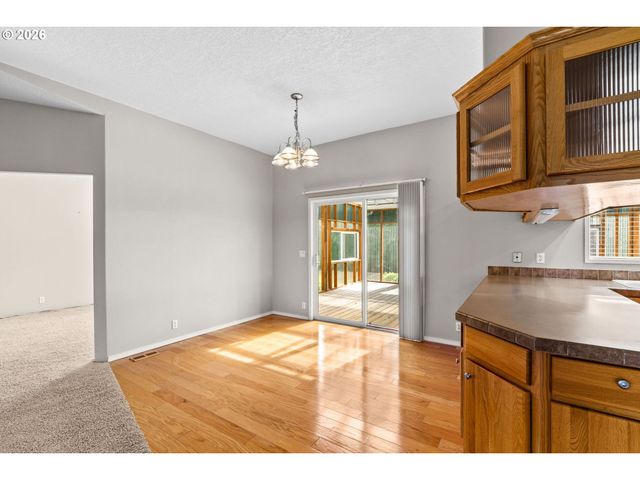 2335 WILBUR Ave, Eugene, OR 97402