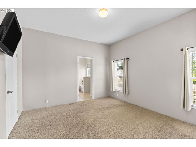 2335 WILBUR Ave, Eugene, OR 97402