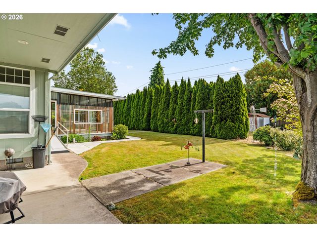 2335 WILBUR Ave, Eugene, OR 97402