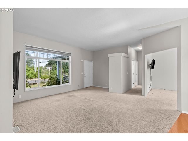 2335 WILBUR Ave, Eugene, OR 97402