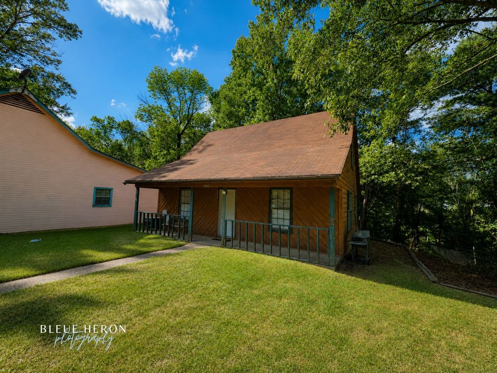 7016 Soda Point Drive, Shreveport, LA 71107