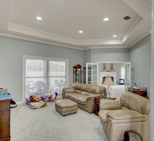 6817 N Club Loop, Shreveport, LA 71107