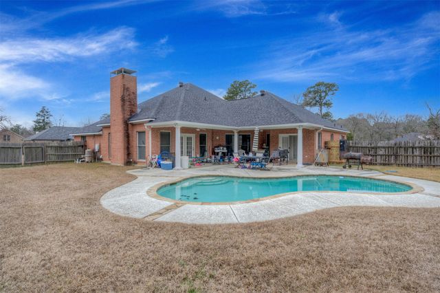 6817 N Club Loop, Shreveport, LA 71107