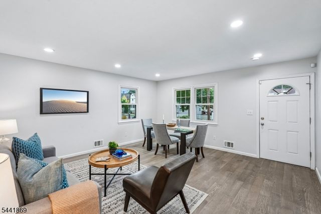 95 Mitchell St, West Orange Twp., NJ 07052