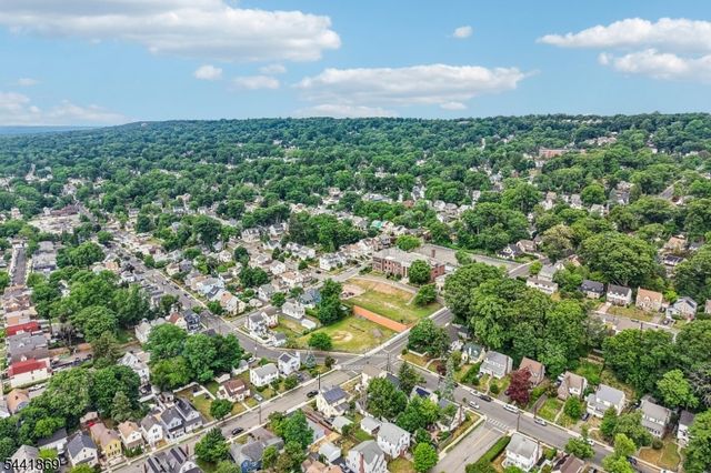 95 Mitchell St, West Orange Twp., NJ 07052