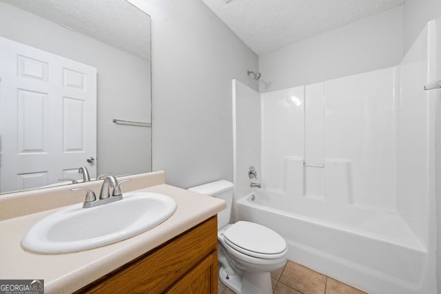 206 Rockhouse Road, Senoia, GA 30276