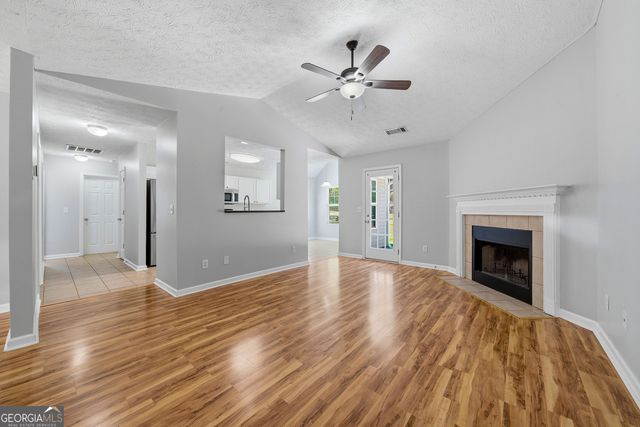 206 Rockhouse Road, Senoia, GA 30276