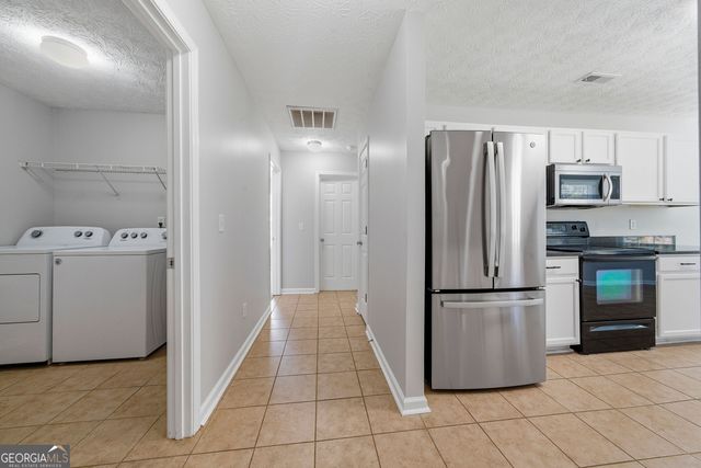 206 Rockhouse Road, Senoia, GA 30276