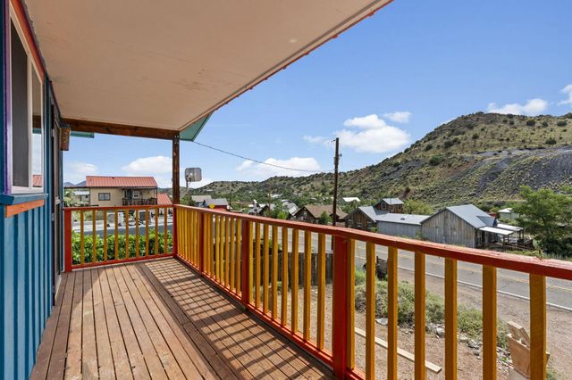 2819 N Hwy 14, Madrid, NM 87010